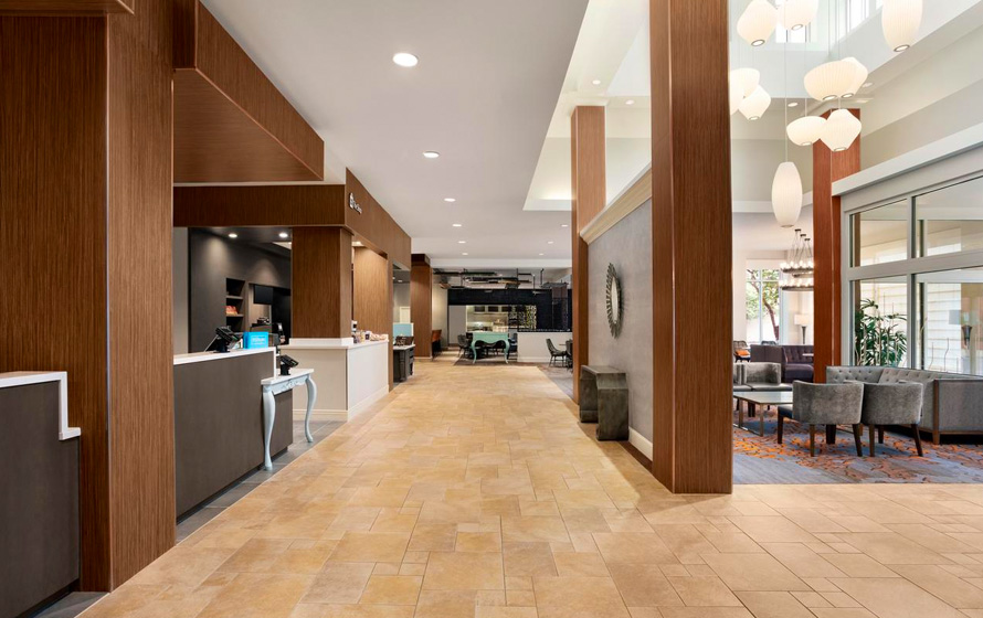 Hilton Garden Inn New Orleans Convention Center ホテル イメージ